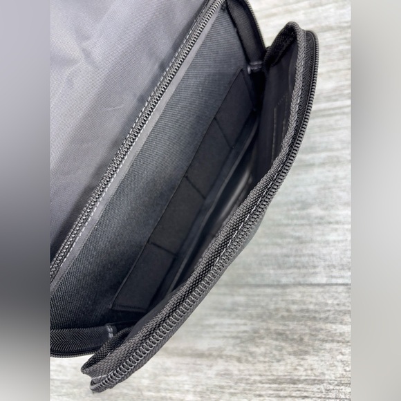 Allen Company Lockable Pistol Soft Case 11”x8” 7743a Black Pockets Side Zip - Picture 7 of 15